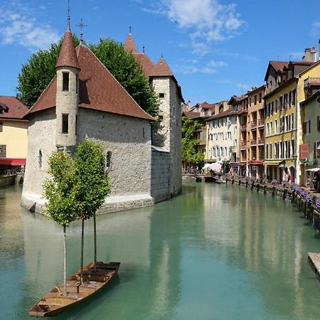 7 Rhone Super T2 Renove Avec Place De Parking Privee Lägenhet Annecy Exteriör bild
