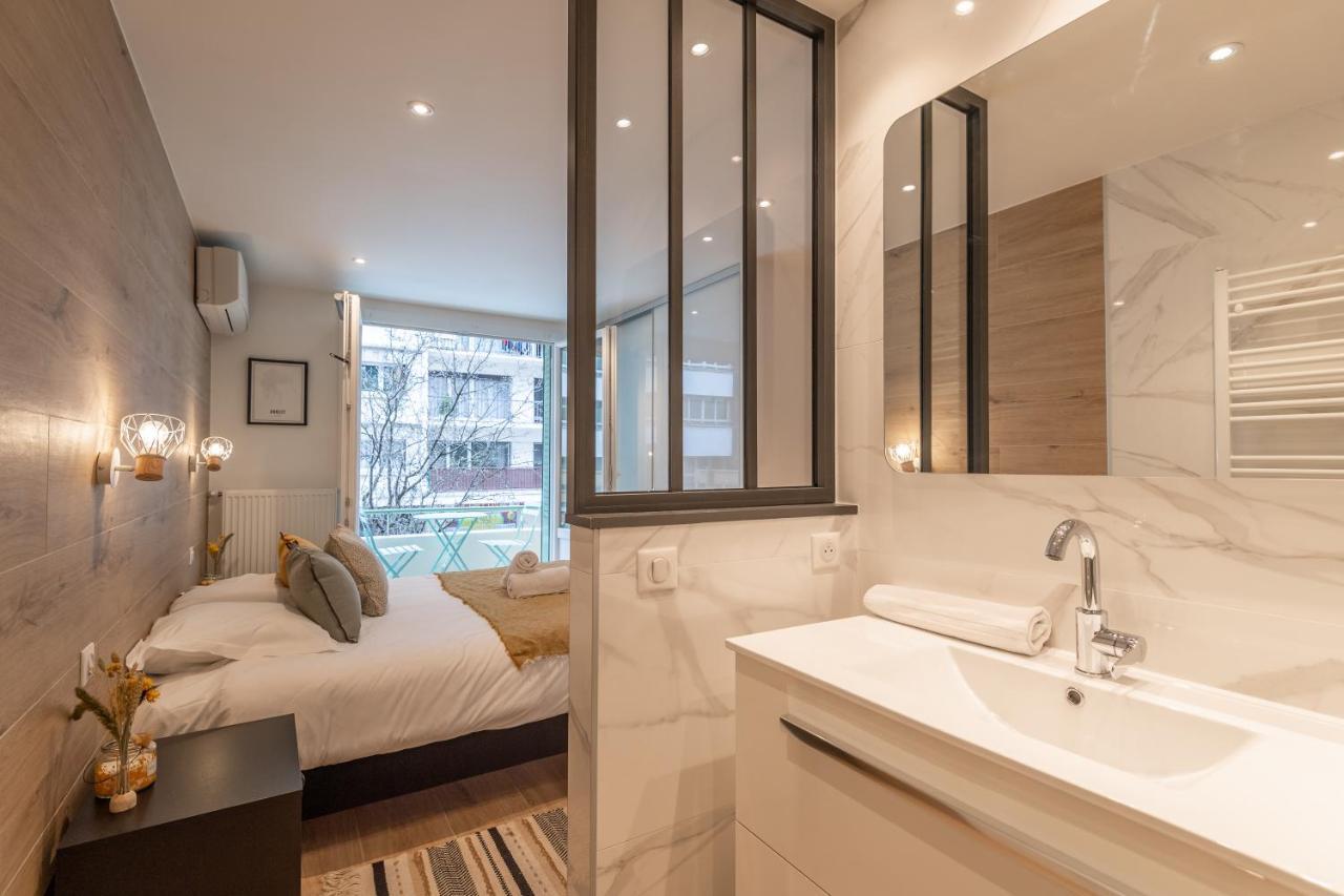 7 Rhone Super T2 Renove Avec Place De Parking Privee Lägenhet Annecy Exteriör bild