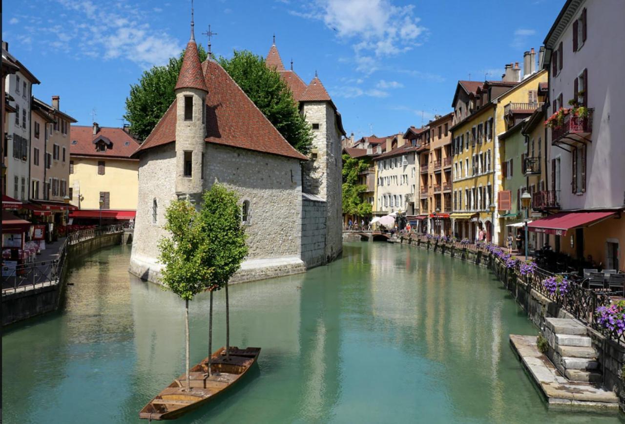 7 Rhone Super T2 Renove Avec Place De Parking Privee Lägenhet Annecy Exteriör bild